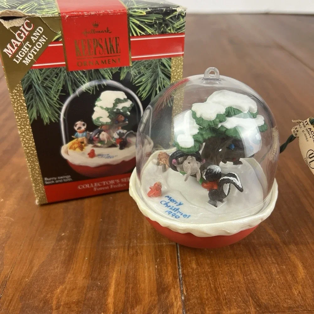 Vintage Hallmark 1990 Forest Frolics Magic Light Motion Ornament 2nd Series